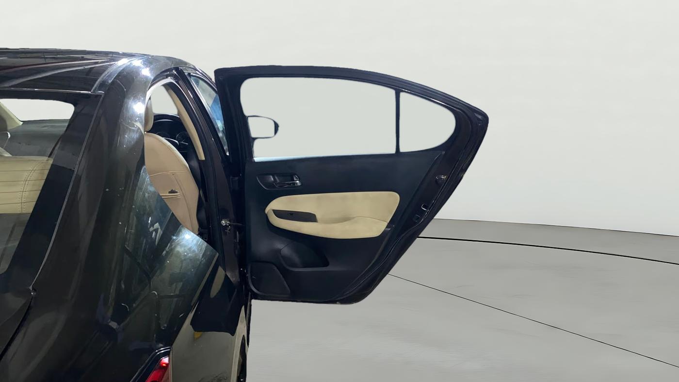2022 Honda City 1.5L I-VTEC V MT 5TH GEN, Petrol, Manual, 35,033 km, RHS Rear Door