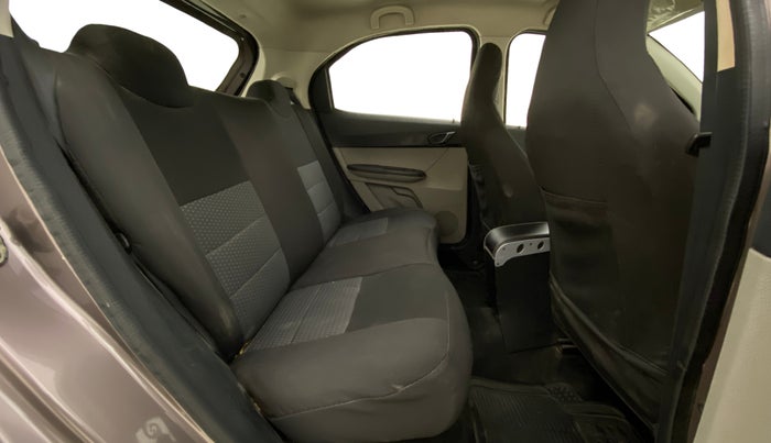 2018 Tata Tiago XT PETROL, Petrol, Manual, 56,623 km, Right Side Rear Door Cabin