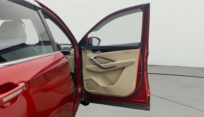 2021 MG HECTOR SHARP 1.5 PETROL CVT, Petrol, Automatic, 59,494 km, RHS Front Door