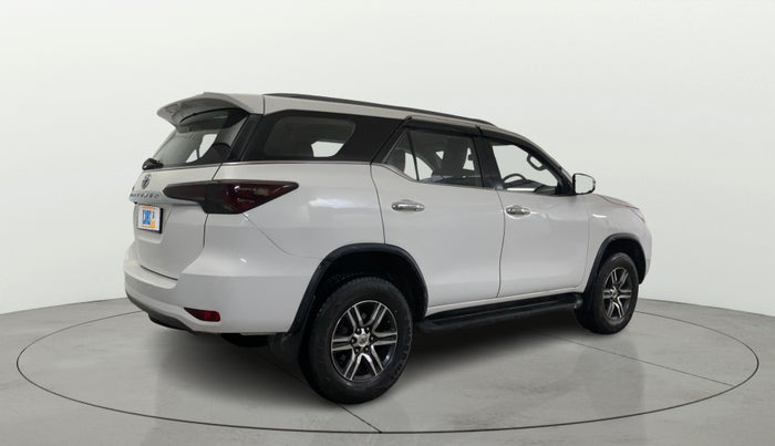 2018 Toyota Fortuner 2.8 4X2 MT, Diesel, Manual, 1,58,246 km, Right Back Diagonal