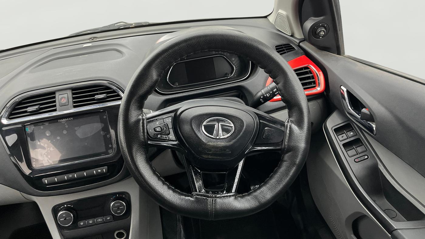 2021 Tata Tiago XZA PLUS PETROL, Petrol, Automatic, 36,532 km, Steering Wheel Close Up