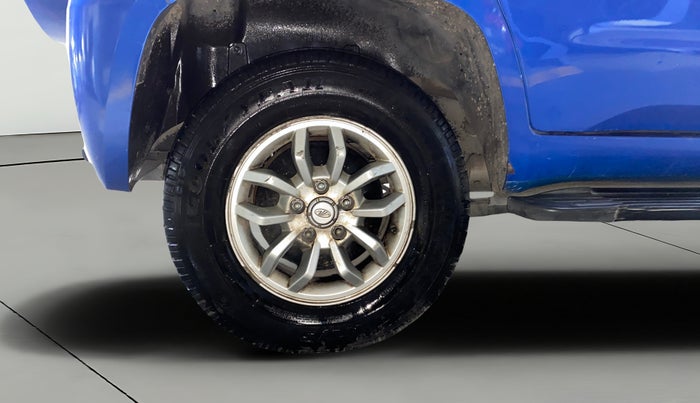 2016 Mahindra TUV300 T8, Diesel, Manual, 81,481 km, Right Rear Wheel