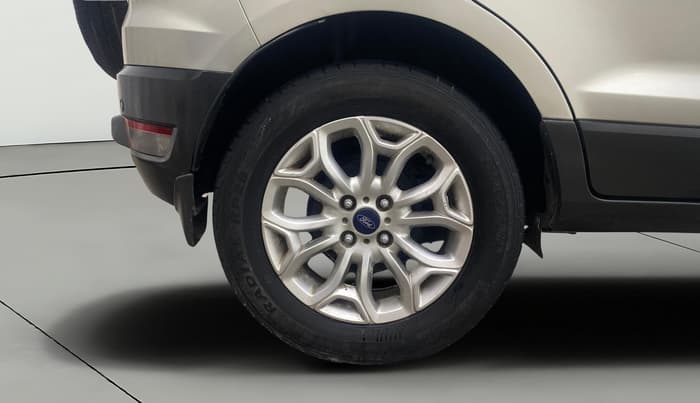 2013 Ford Ecosport TITANIUM 1.5L PETROL AT, Petrol, Automatic, 1,09,706 km, Right Rear Wheel