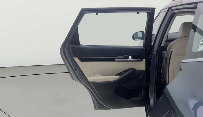 2022 KIA SELTOS HTX PETROL 1.5, Petrol, Manual, 71,472 km, LHS Rear Door