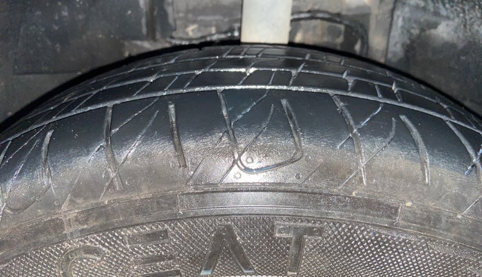 2018 Tata NEXON XM PETROL, Petrol, Manual, 79,483 km, Left Front Tyre Tread
