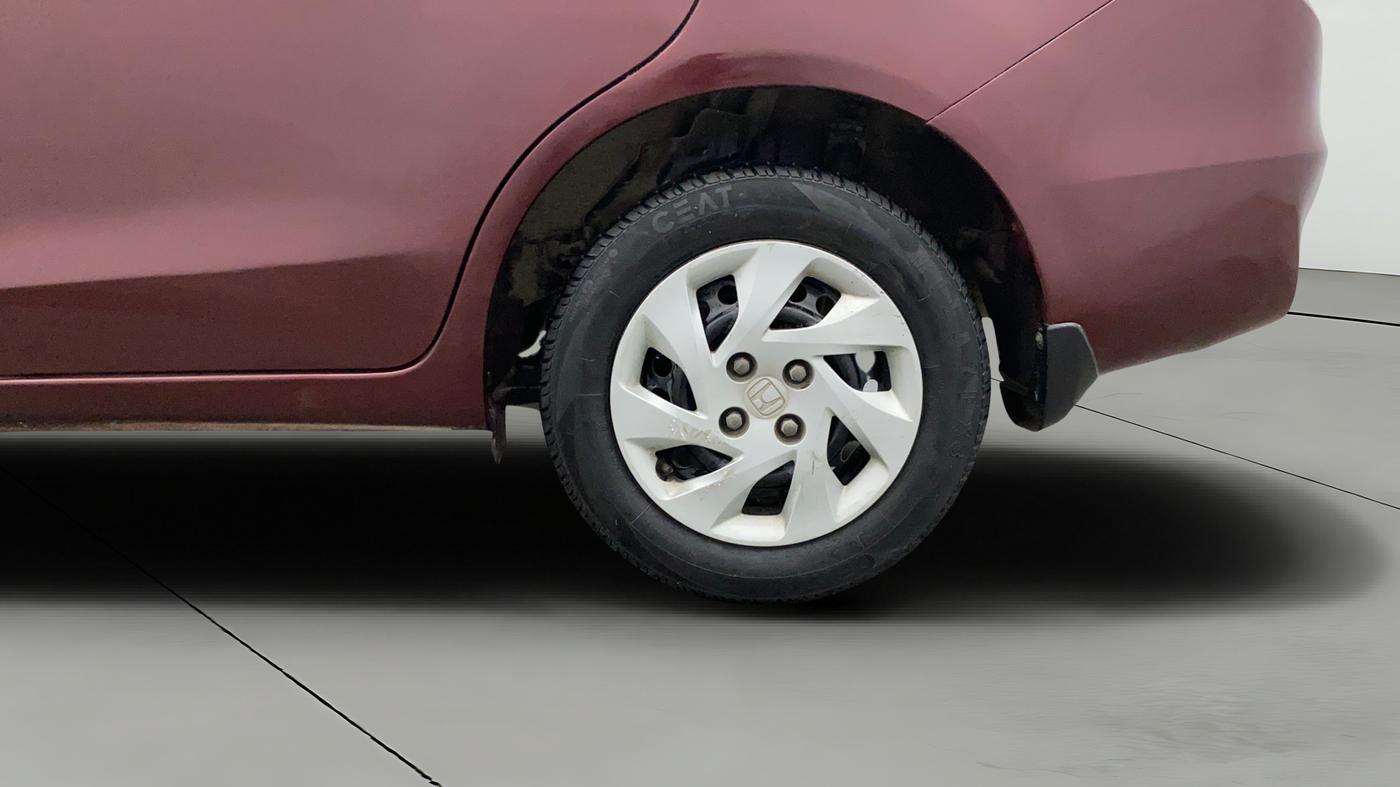 2013 Honda Amaze 1.5L I-DTEC S, Diesel, Manual, 93,477 km, Left Rear Wheel
