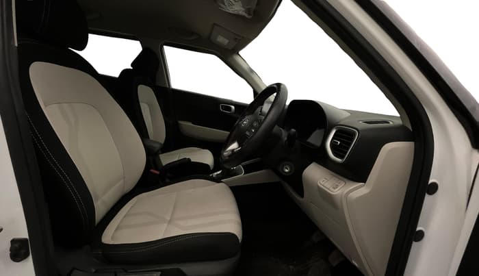 2022 Hyundai VENUE S(O) 1.2, Petrol, Manual, 39,698 km, Right Side Front Door Cabin