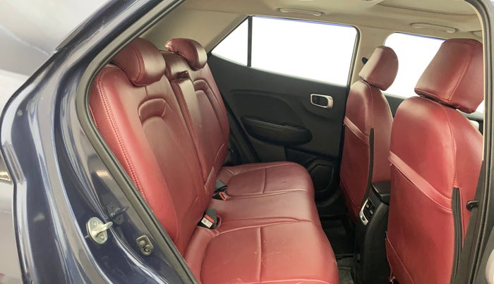 2021 Hyundai VENUE SX 1.0 (O) TURBO IMT, Petrol, Manual, 57,592 km, Right Side Rear Door Cabin