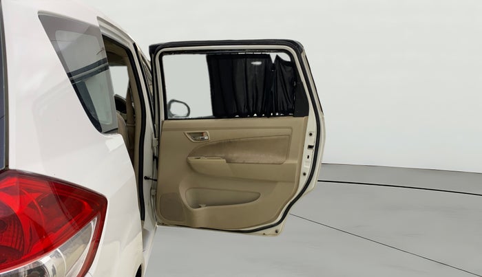 2014 Maruti Ertiga VXI CNG, CNG, Manual, 67,755 km, RHS Rear Door