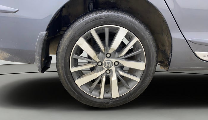 2022 Honda City 1.5L I-VTEC ZX CVT, Petrol, Automatic, 31,701 km, Right Rear Wheel