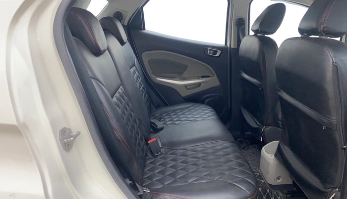 2014 Ford Ecosport TITANIUM 1.5L PETROL AT, Petrol, Automatic, 46,600 km, Right Side Rear Door Cabin