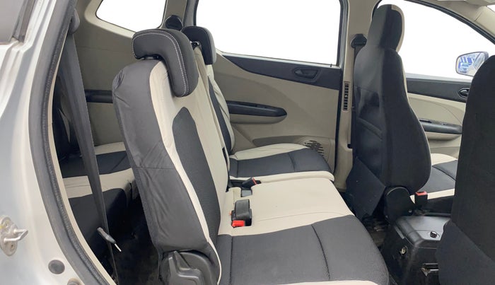 2020 Renault TRIBER RXT AMT, Petrol, Automatic, 43,288 km, Right Side Rear Door Cabin