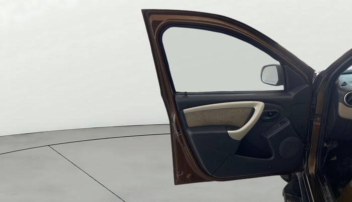 2013 Renault Duster 85 PS RXL DIESEL, Diesel, Manual, 91,445 km, LHS Front Door