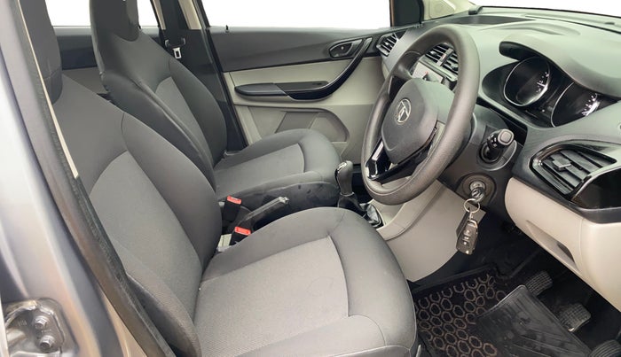 2019 Tata Tiago XT PETROL, Petrol, Manual, 50,828 km, Right Side Front Door Cabin