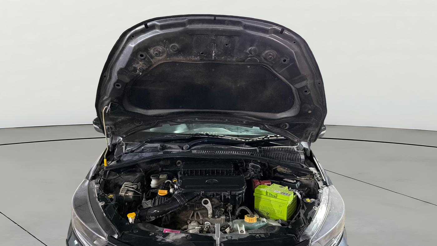 2023 Tata Tiago XT (O) PETROL, Petrol, Manual, 51,998 km, Open Bonet