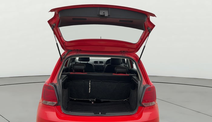 2016 Volkswagen Polo COMFORTLINE 1.2L, Petrol, Manual, 62,303 km, Boot Door Open