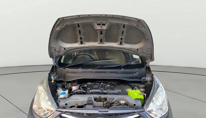 2015 Hyundai Eon MAGNA +, Petrol, Manual, 1,20,716 km, Open Bonet