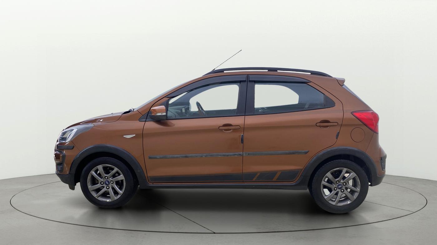 2019 Ford FREESTYLE TITANIUM PLUS 1.2 PETROL, Petrol, Manual, 58,390 km, Left Side