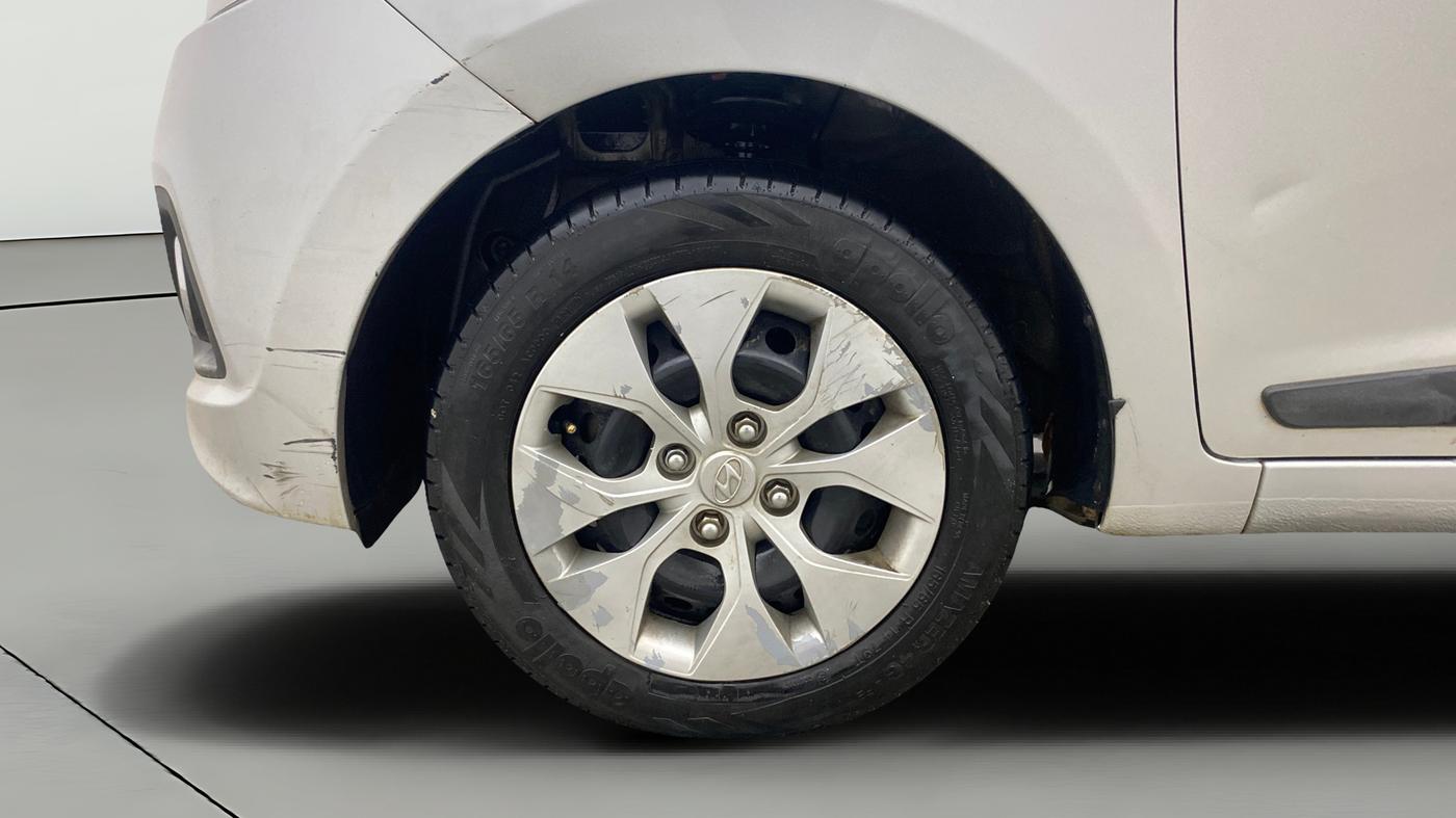 2016 Hyundai Xcent S 1.2, Petrol, Manual, 60,099 km, Left Front Wheel