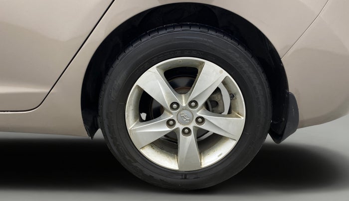 2013 Hyundai New Elantra 1.8 SX AT VTVT, Petrol, Automatic, 44,274 km, Left Rear Wheel