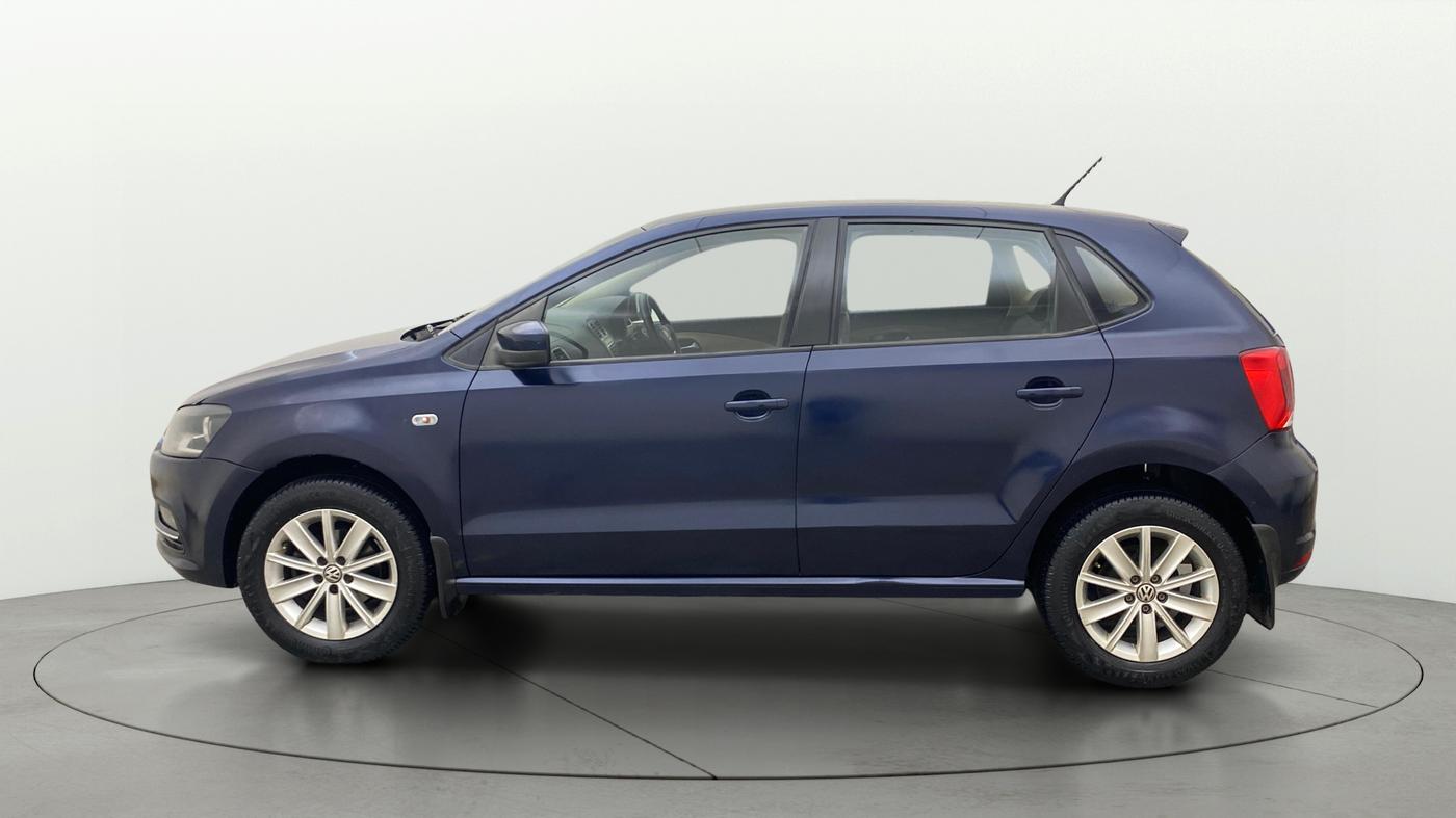 2015 Volkswagen Polo HIGHLINE1.5L, Diesel, Manual, 89,343 km, Left Side