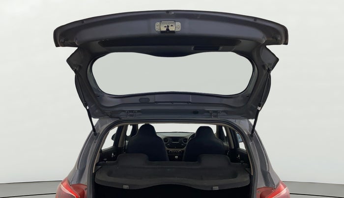 2016 Hyundai Grand i10 SPORTZ 1.2 KAPPA VTVT, Petrol, Manual, 41,848 km, Boot Door Open