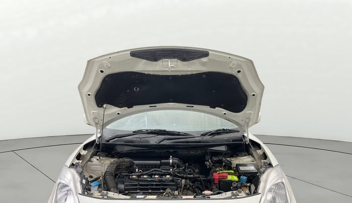 2017 Maruti Dzire LXI, CNG, Manual, 92,693 km, Open Bonet