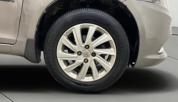 2016 Maruti Swift Dzire ZXI, Petrol, Manual, 96,441 km, Right Front Wheel