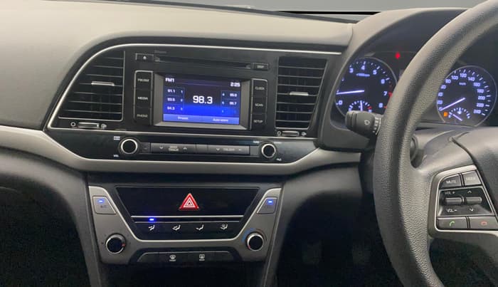 2017 Hyundai New Elantra 2.0 S PETROL, Petrol, Manual, 45,909 km, Air Conditioner