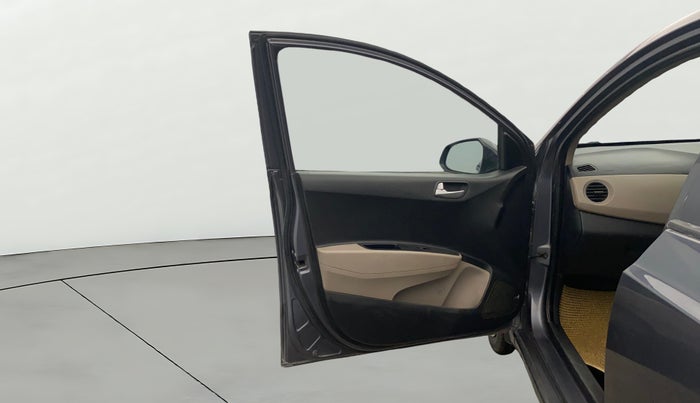 2017 Hyundai Grand i10 SPORTZ 1.2 KAPPA VTVT, Petrol, Manual, 86,225 km, LHS Front Door