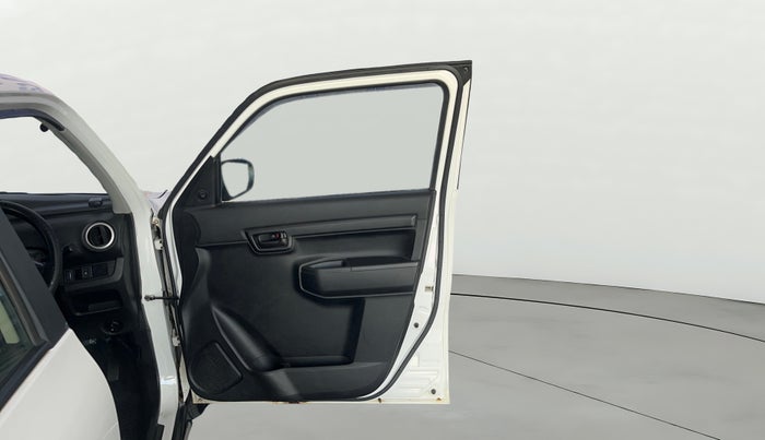 2019 Maruti S PRESSO VXI PLUS AMT, Petrol, Automatic, 31,031 km, RHS Front Door