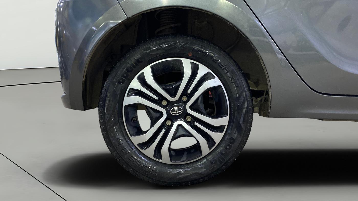 2021 Tata Tiago XZA PETROL, Petrol, Automatic, 17,262 km, Right Rear Wheel