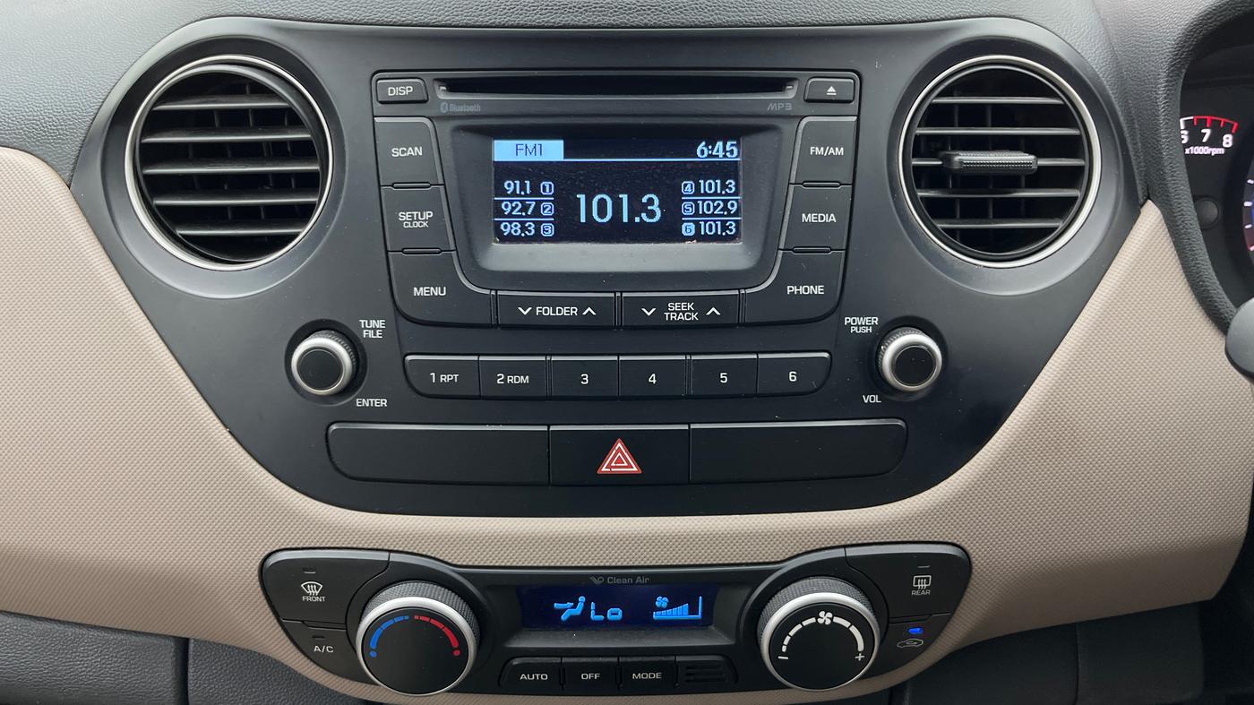 2014 Hyundai Xcent SX 1.2, Petrol, Manual, 69,585 km, Air Conditioner