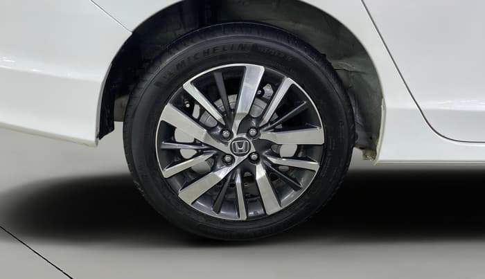 2021 Honda City 1.5L I-VTEC V MT 4TH GEN, Petrol, Manual, 61,755 km, Right Rear Wheel