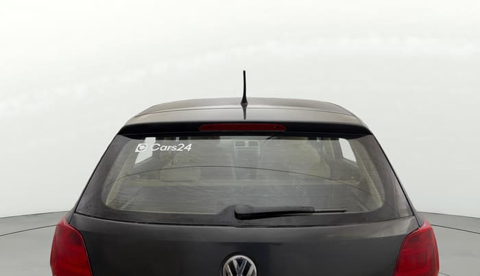 2015 Volkswagen Polo COMFORTLINE 1.2L, Petrol, Manual, 1,10,848 km, Rear Windshield
