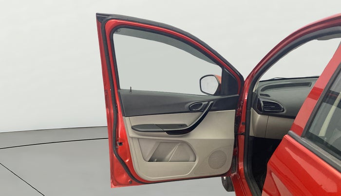 2018 Tata Tiago XT PETROL, Petrol, Manual, 62,559 km, LHS Front Door