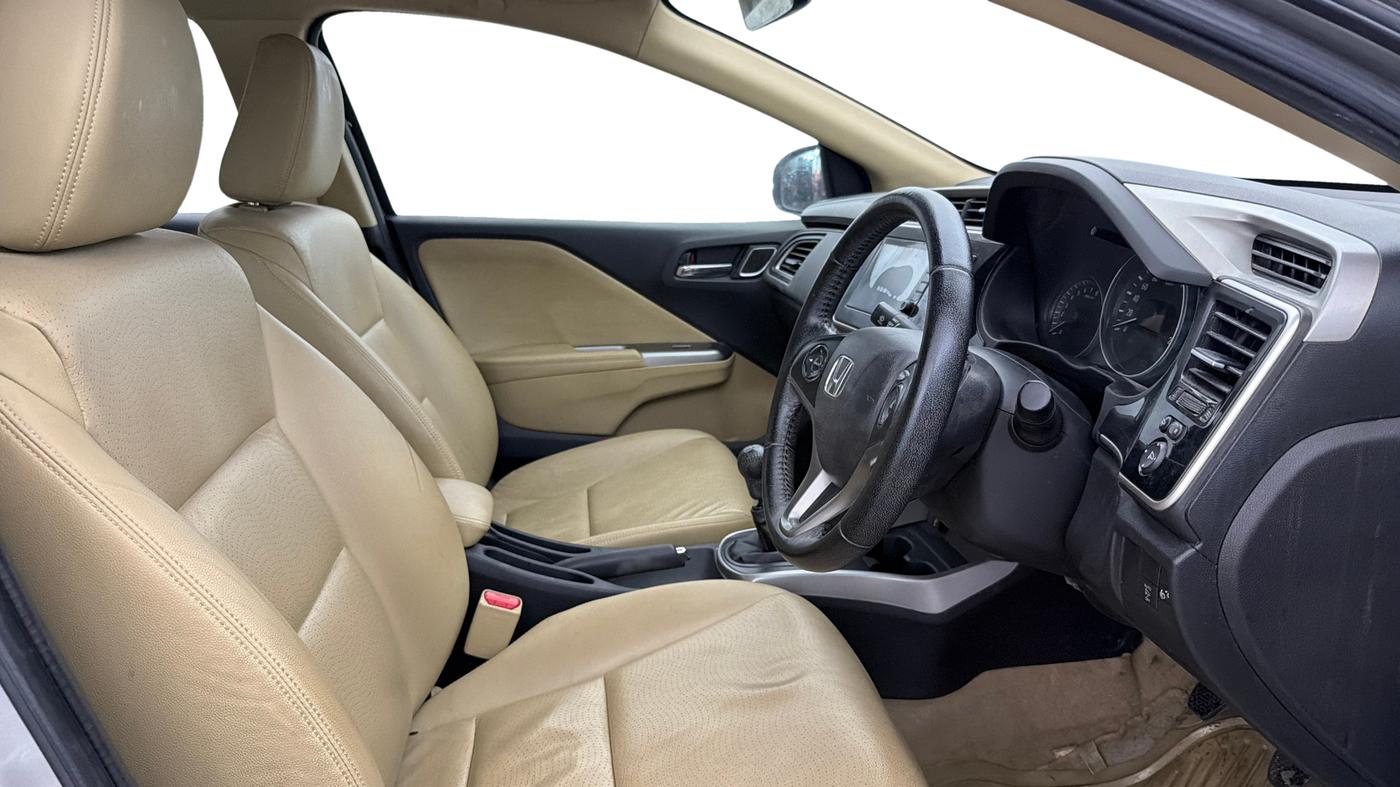 2017 Honda City 1.5L I-VTEC VX, Petrol, Manual, 34,613 km, Right Side Front Door Cabin