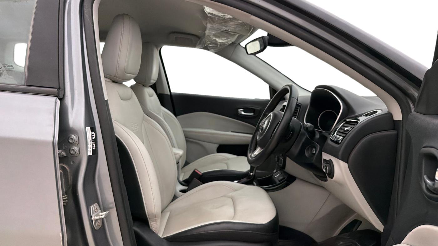 2019 Jeep Compass LIMITED 1.4 PETROL AT, Petrol, Automatic, 20,290 km, Right Side Front Door Cabin