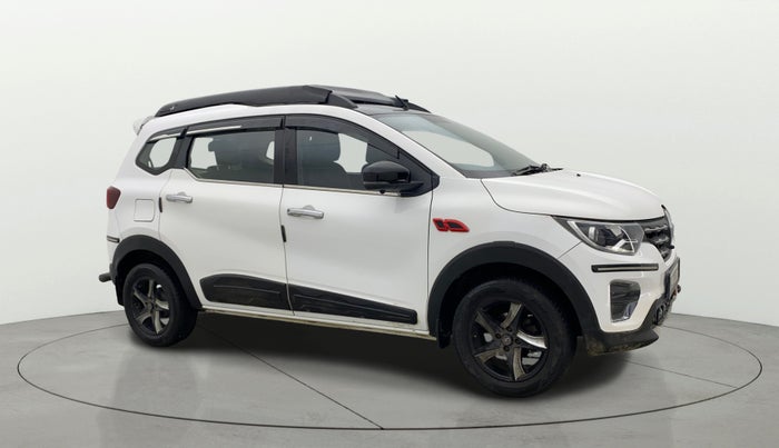 2021 Renault TRIBER RXZ, Petrol, Manual, 51,021 km, Right Front Diagonal
