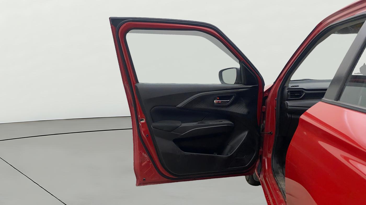 2024 Maruti Swift VXi AMT, Petrol, Automatic, 26,971 km, LHS Front Door