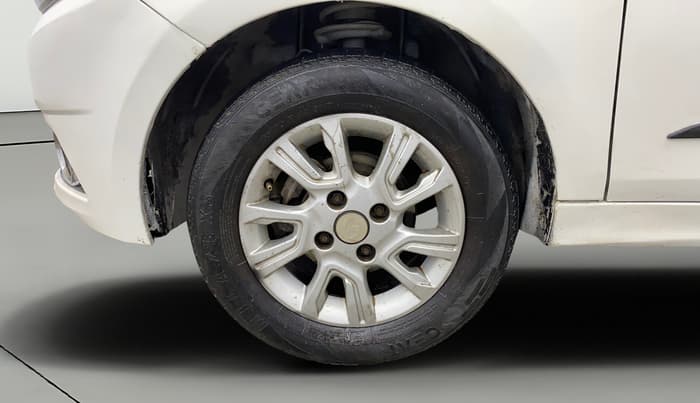 2018 Tata Tiago XZ PETROL, Petrol, Manual, 1,00,646 km, Left Front Wheel