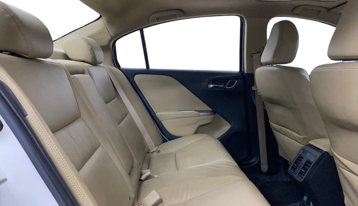 2019 Honda City 1.5L I-VTEC ZX, Petrol, Manual, 42,340 km, Right Side Rear Door Cabin