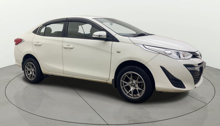 2021 Toyota YARIS J MT, Petrol, Manual, 42,024 km, Right Front Diagonal