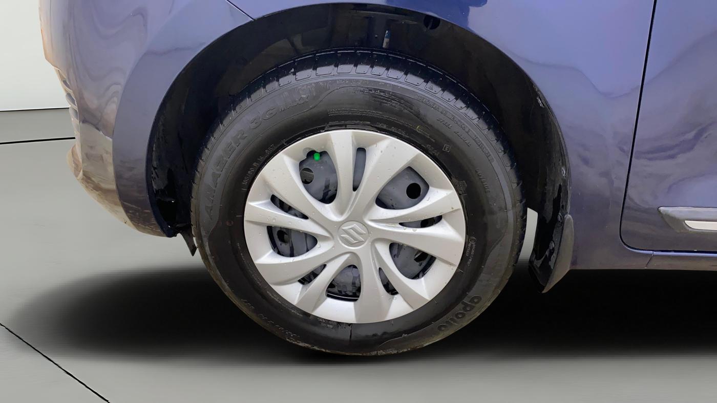 2023 Maruti Swift VXI, Petrol, Manual, 37,258 km, Left Front Wheel