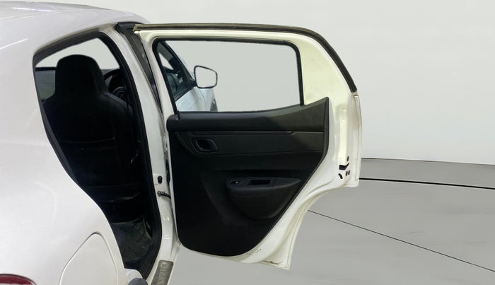 2022 Renault Kwid RXT 1.0, Petrol, Manual, 28,973 km, RHS Rear Door