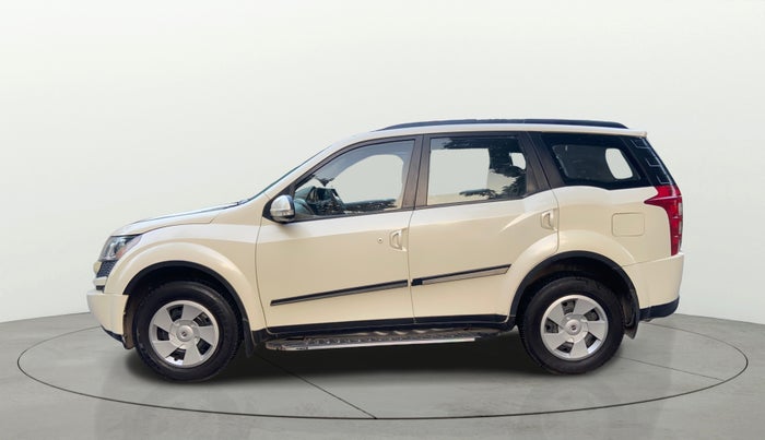 2015 Mahindra XUV500 W6, Diesel, Manual, 76,338 km, Left Side