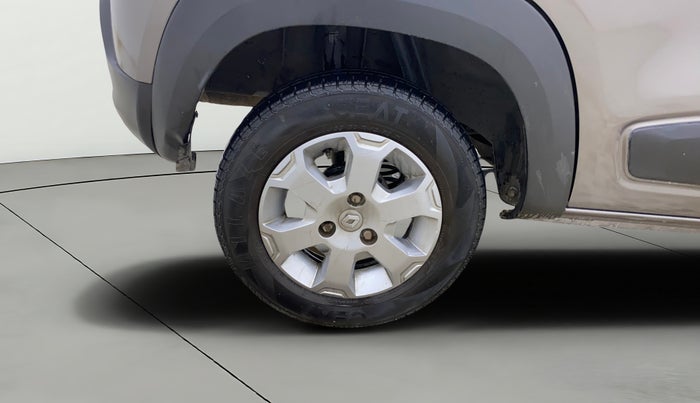 2017 Renault Kwid CLIMBER 1.0, Petrol, Manual, 79,870 km, Right Rear Wheel