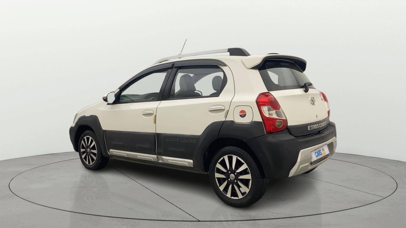 2014 Toyota Etios CROSS 1.4 VD, Diesel, Manual, 73,802 km, Left Back Diagonal
