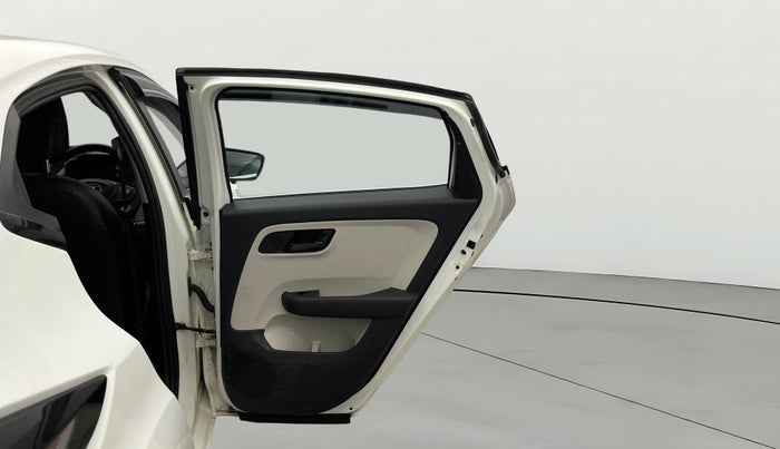 2023 Tata ALTROZ XMA Plus (S) DCT, Petrol, Automatic, 25,446 km, RHS Rear Door