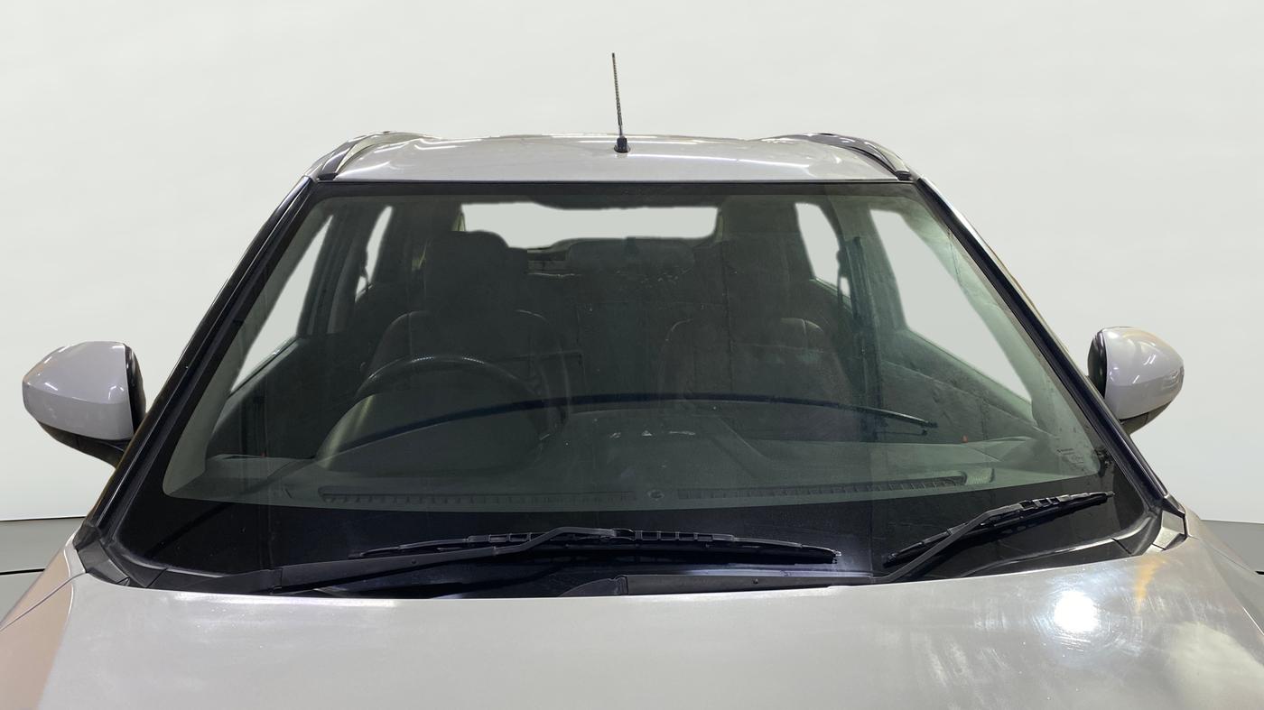 2018 Maruti Vitara Brezza ZDI, Diesel, Manual, 75,894 km, Front Windshield
